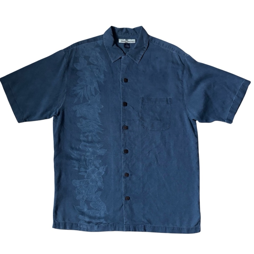 Tommy Bahama Men’s  S Blue Silk Hawaiian Shirt Embroidered Hula Girl Wood Button